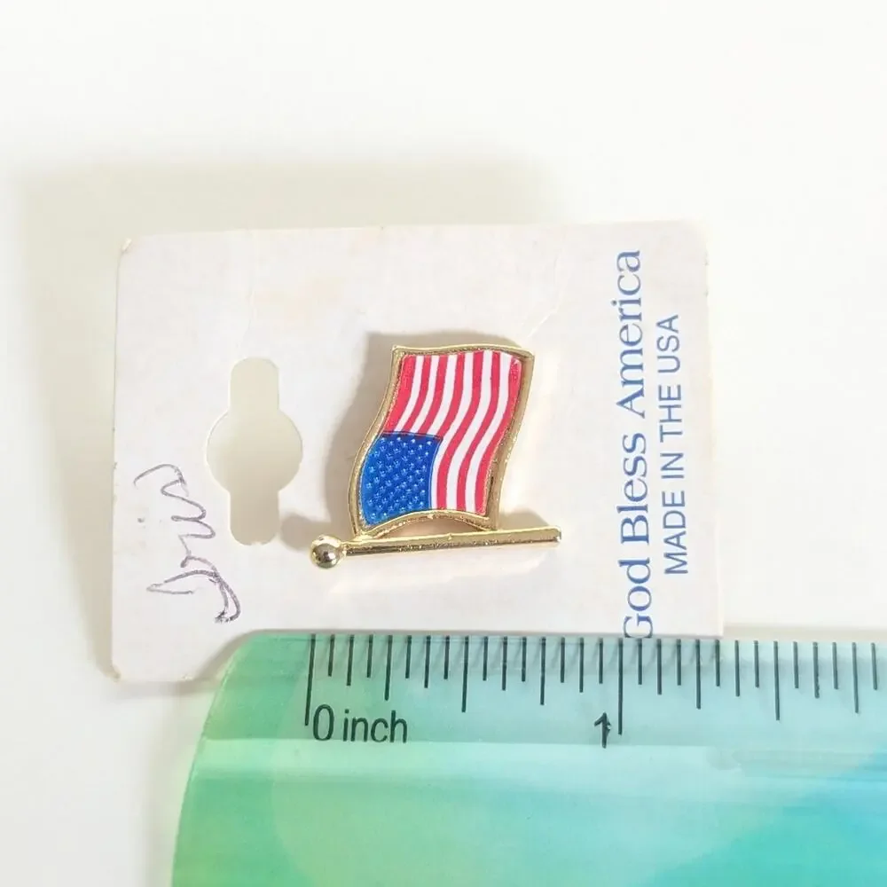 Vintage Tri Star Classic God Bless America American Flag Hat Lapel Pin NWT